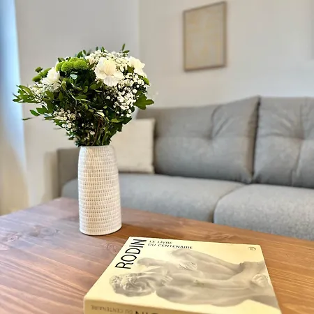 Apartment Chic Flat With Elevator 4 Guests Bourse De