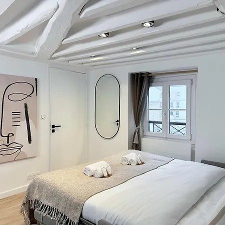 Apartment Chic Flat With Elevator 4 Guests Bourse De *