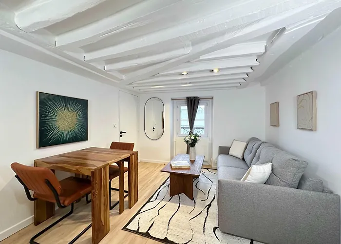 Appartement Opera - Premium With Lift Near Gare De L'est For 4