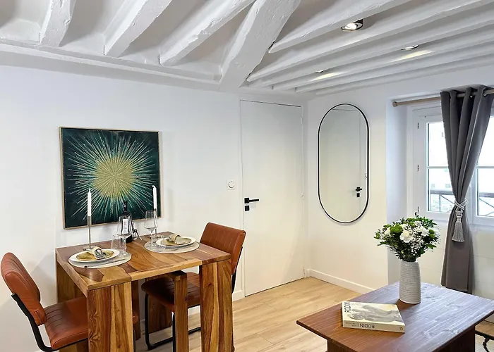 Appartement Opera - Premium With Lift Near Gare De L'est For 4