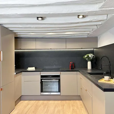 Opera - Premium With Lift Near Gare De L'est For 4 Апартаменты *
